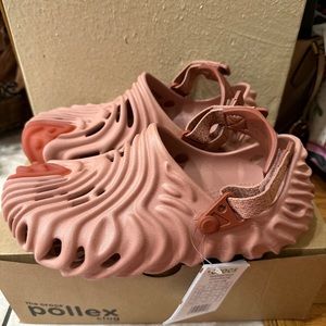 Brand new, never worn Salehe Bembury limited edition CROCS!